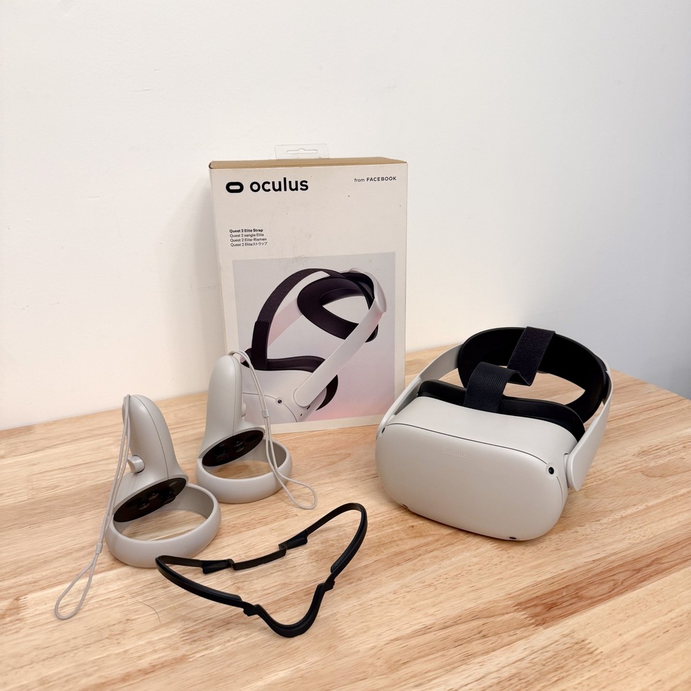 Oculus Quest 2 64GB Elite Strap | Tested